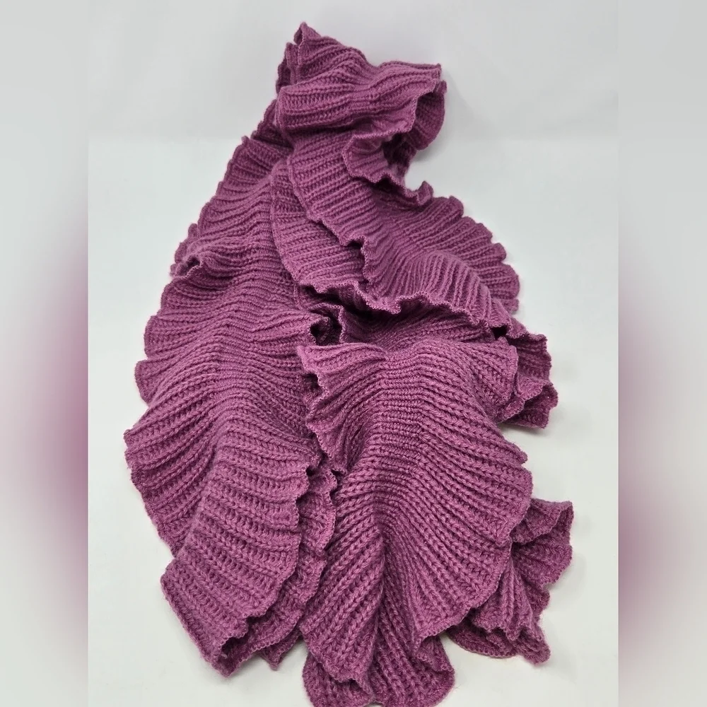 NEW YORK & COMPANY PURPLE MAUVE LONG RUFFLE SCARF WOMEN OS BALLETCORE FAIRYCORE